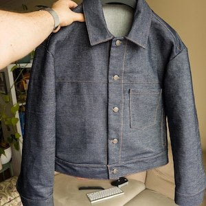 Von Kunden genaehtes Cropped Denim Jacket – Review von David