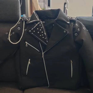 Von Kunden genaehtes Iconic Biker Jacket – Review von Austrian