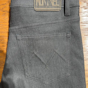 Von Kunden genaehtes Tapered Jeans – Review von Nelson