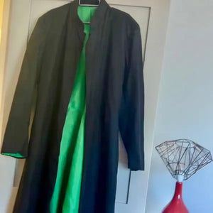 Von Kunden genaehtes Neo Cassock Coat – Review von Lisa (Foto 2 von 2)