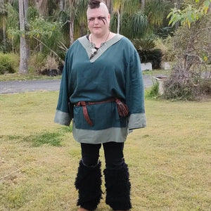 Von Kunden genaehtes Viking Tunic – Review von T