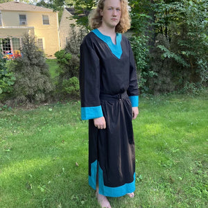 Von Kunden genaehtes Viking Tunic – Review von Miriam