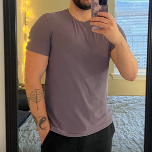 Von Kunden genaehtes Fitted Tee + Long Sleeve – Review von Noah