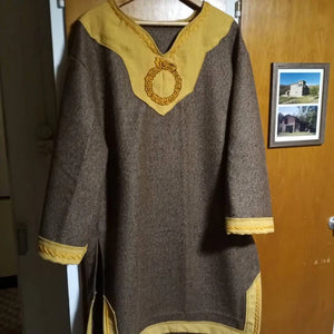 Von Kunden genaehtes Viking Tunic – Review von Shawn
