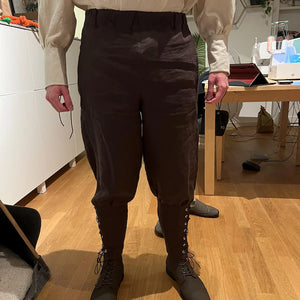 Von Kunden genaehtes Pirate Pants / Viking Trousers – Review von Claudia